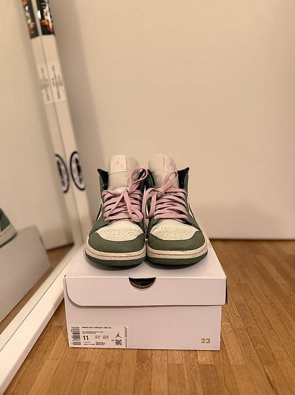 Jordan Scarpe da uomo: Air Jordan 1 Mid SE Dutch Green – Usato da Bussigny venduto da jam_kd2f