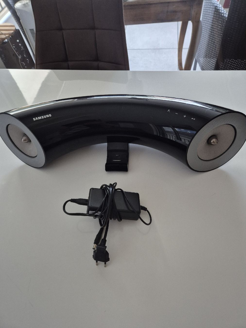 Samsung Lautsprecher: Samsung Soundbar DA-E750 schwarz mit Netzteil – Gebraucht aus Bonaduz von ArianeK01 3