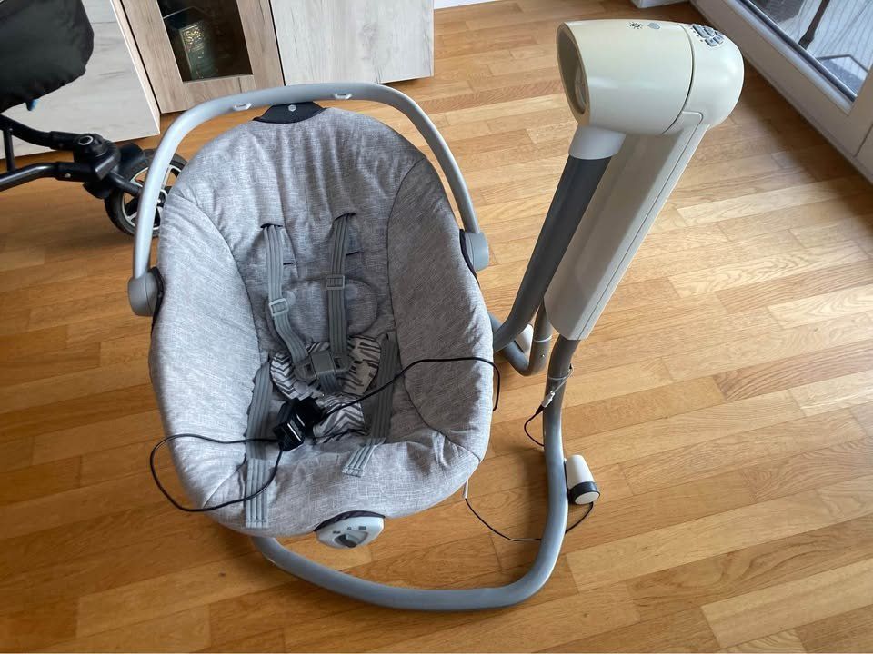 Joie Sdraiette & Sdraiette a dondolo: Joie Babyschaukel elektrisch – Usato da Anglikon venduto da papa701