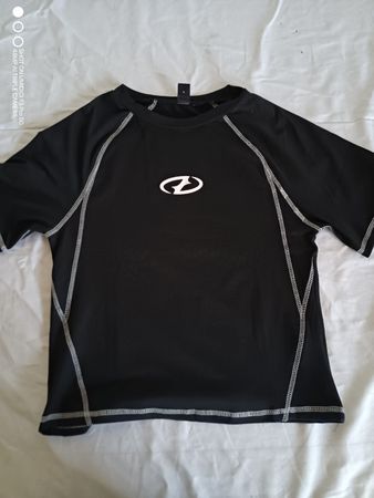 Funktionsshirt Manfinity Schwarz Grösse M guter Zustand