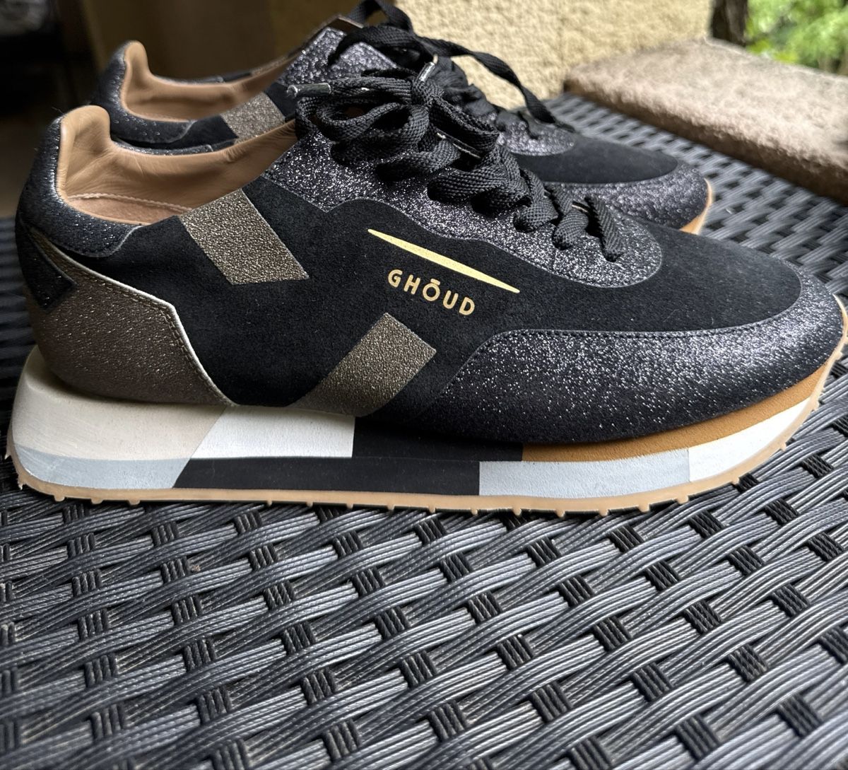 Chaussures femmes: Ghoud Sneaker Leder Gr. 40 – D'occasion à St. Gallen par lfs_nxl8 2