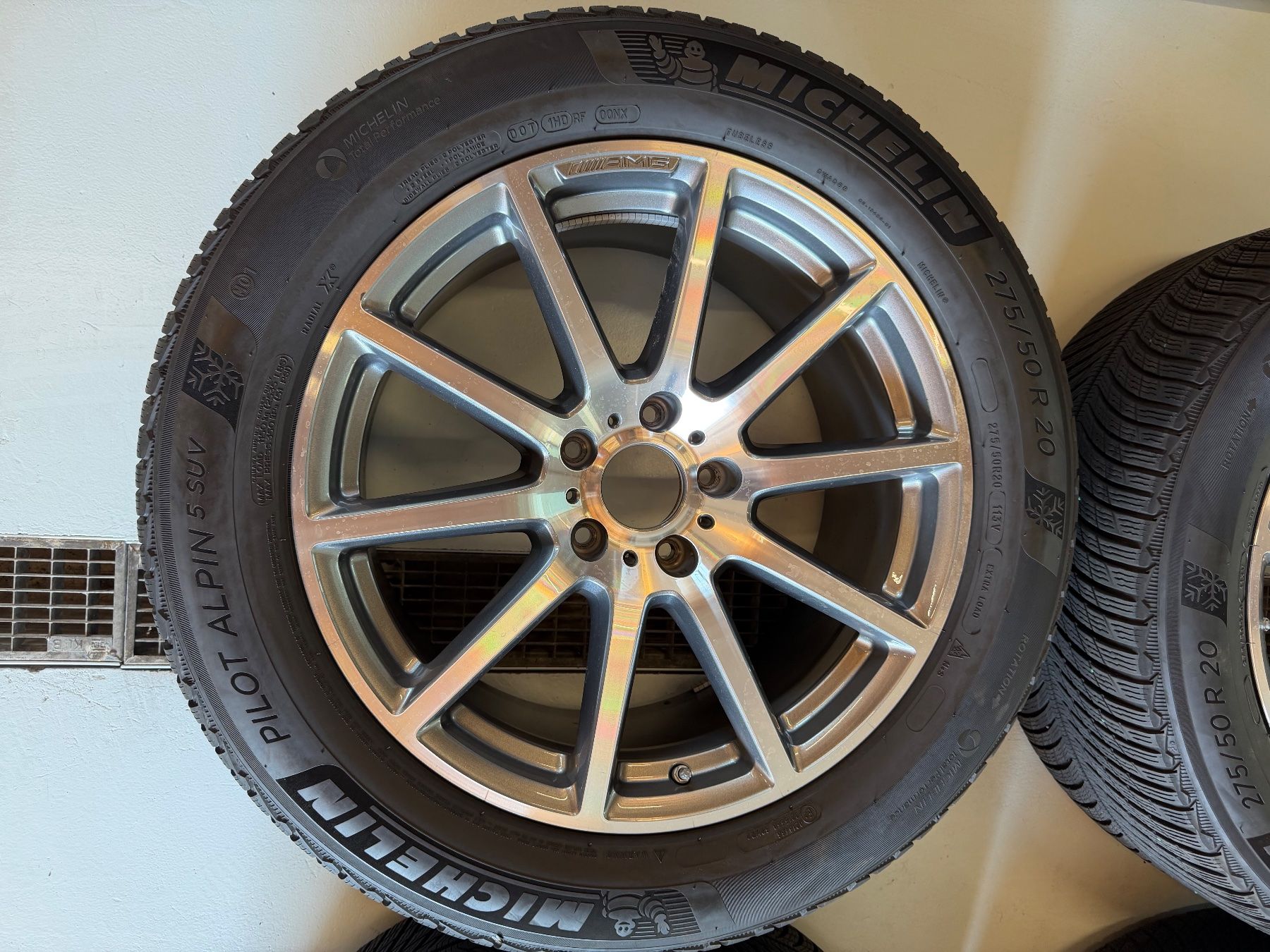 Mercedes-Benz Pneumatici & Ruote complete: Mercedes G63 AMG Winterräder – Usato da Siebnen venduto da ste_5pql 2