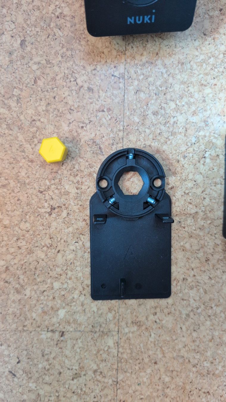 Cadenas: Nuki Smart Lock 2.0 + Bridge – D'occasion à Bern par _ma_nuu 3