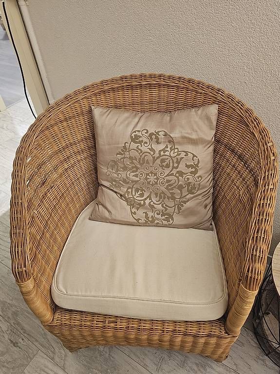 Poltrone: Fauteuils en osier – Usato da Misery venduto da caropett11