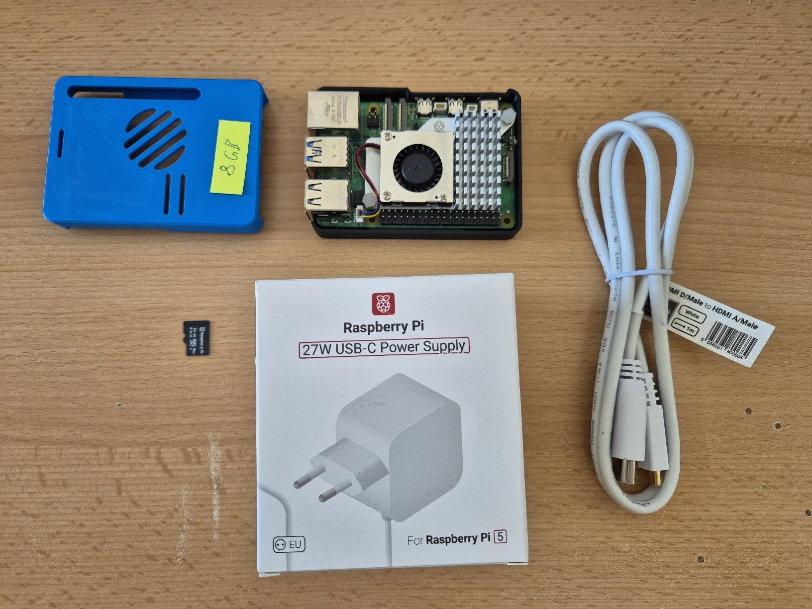 Raspberry Pi PC: Raspberry Pi 5 8 GB Kit – Nuovo (secondo la descrizione) da Grosshöchstetten venduto da BMC22