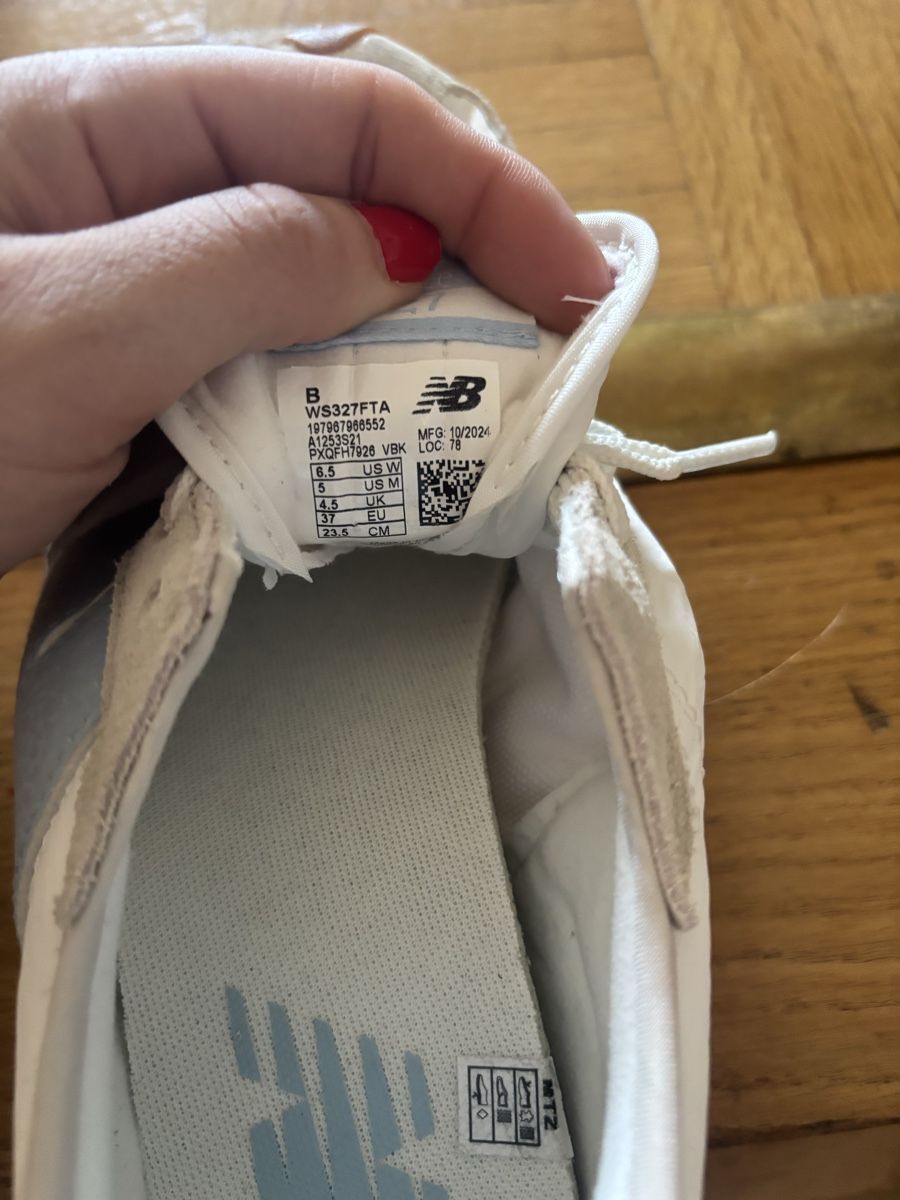 New Balance Scarpe da donna: New Balance 327  – Nuovo (secondo la descrizione) da Genève venduto da ste_k6dj 2