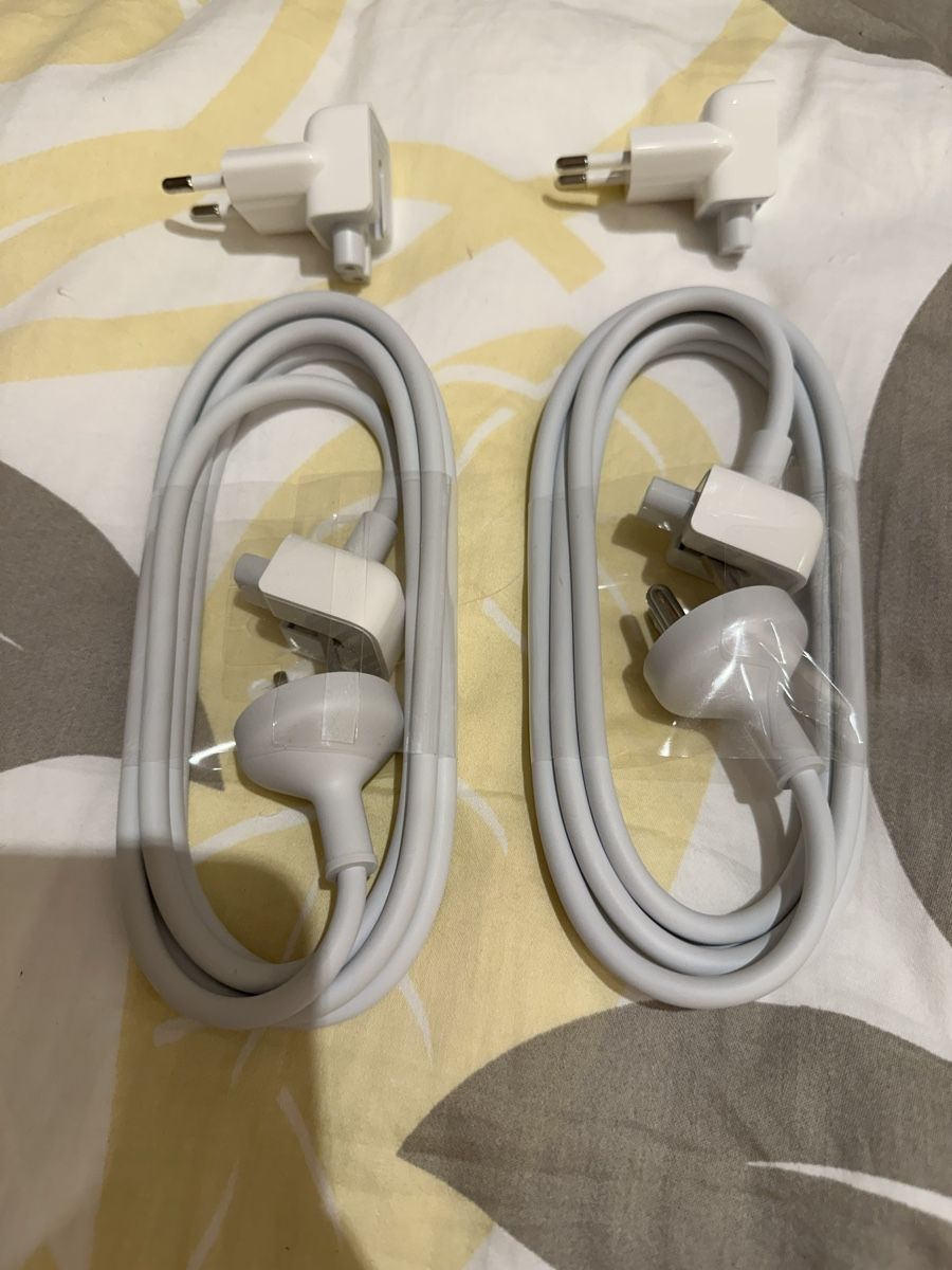 Apple Cavi: Accessori cavo prolunga Apple MagSafe 2 – Nuovo e nell'imballaggio originale da Gordola venduto da EleSecondHand-TCG 1