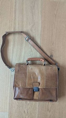 Schicke Ledertasche Chesterfield
