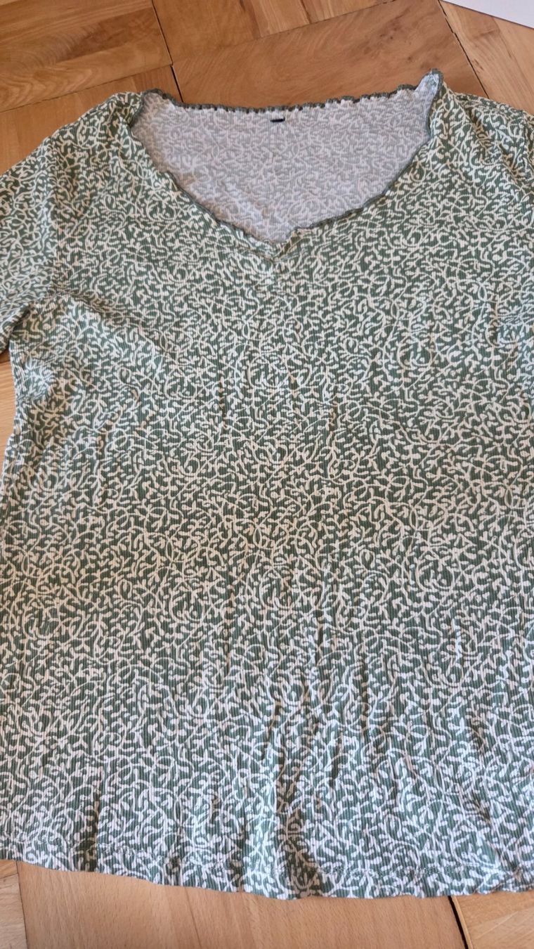 T-shirt: T-Shirt Baumwolle Top Sommer Chicoree  L – Usato da Weggis venduto da Leeclipse 1