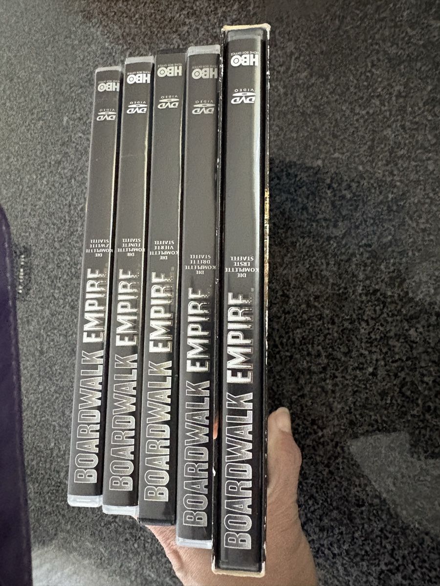Tutti i DVDs: Bordealk Empire komplette Serie – Usato da Belpberg venduto da Ranukel 2