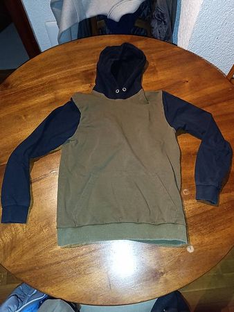 Pull Kaki taille S