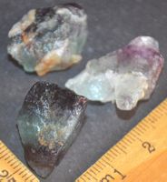 Mineralien Set L-4684 – 3 Stück Roher Fluorit – 16 Gramm