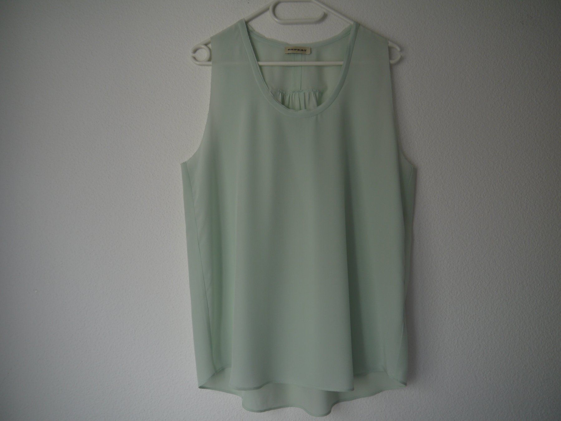 Repeat Blusen: REPEAT Bluse aus Seide / Gr.42 – Gebraucht aus Hagendorn von Blaf