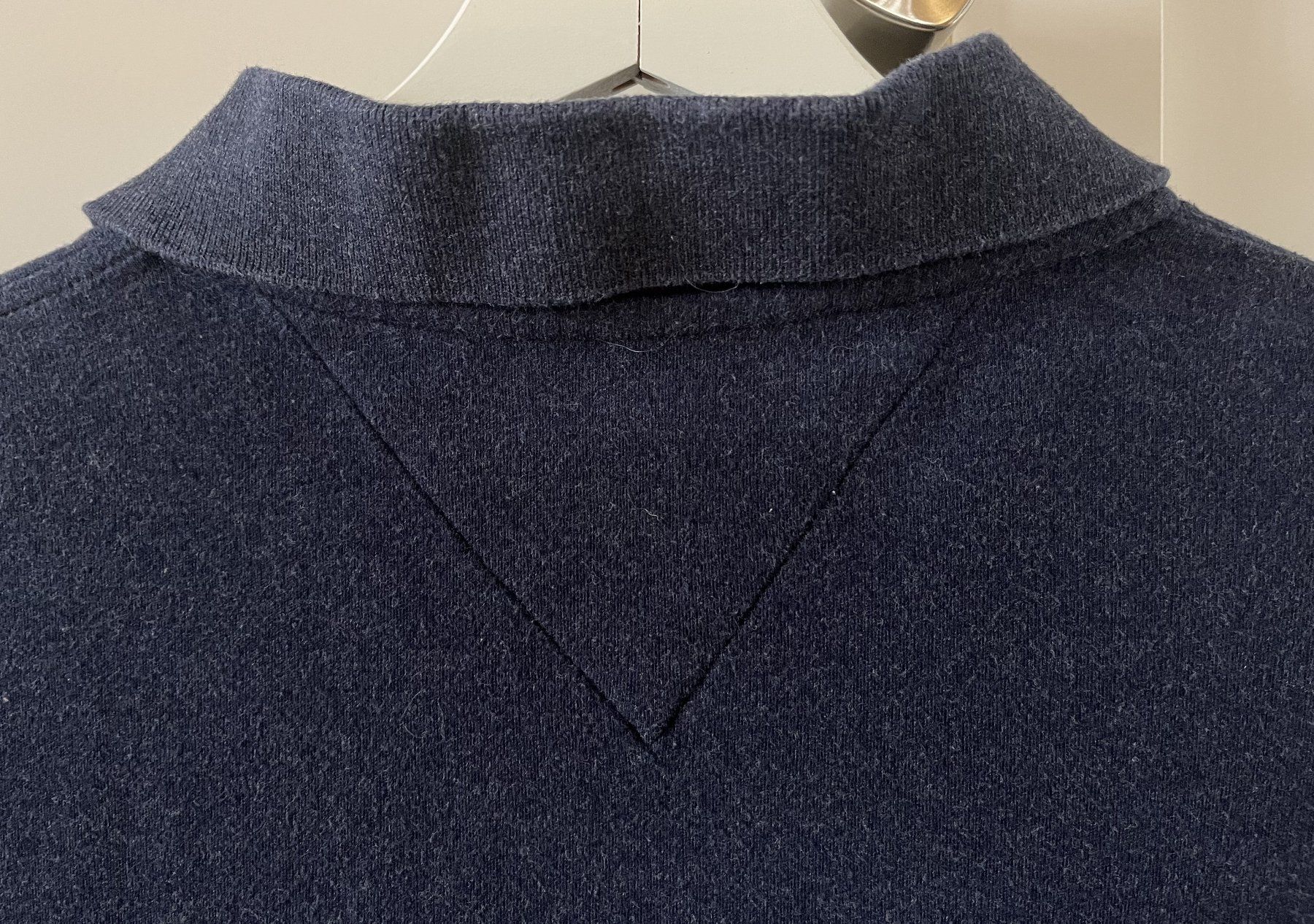 Tommy Hilfiger Polos: TOMMY HILFIGER - Poloshirt / Shirt - Gr. L – D'occasion à St.Gallen par Marcopolo71 5