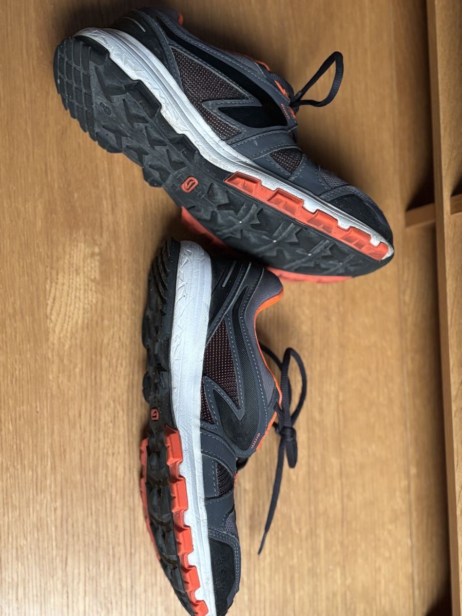 Decathlon Scarpe da uomo: Chaussures de randonnée t.38 Décathlon  – Usato da Founex venduto da ari_2gt7 3