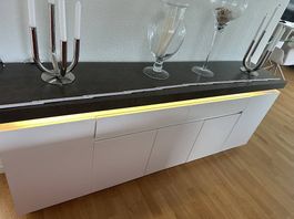 Sideboard mit viel Platz