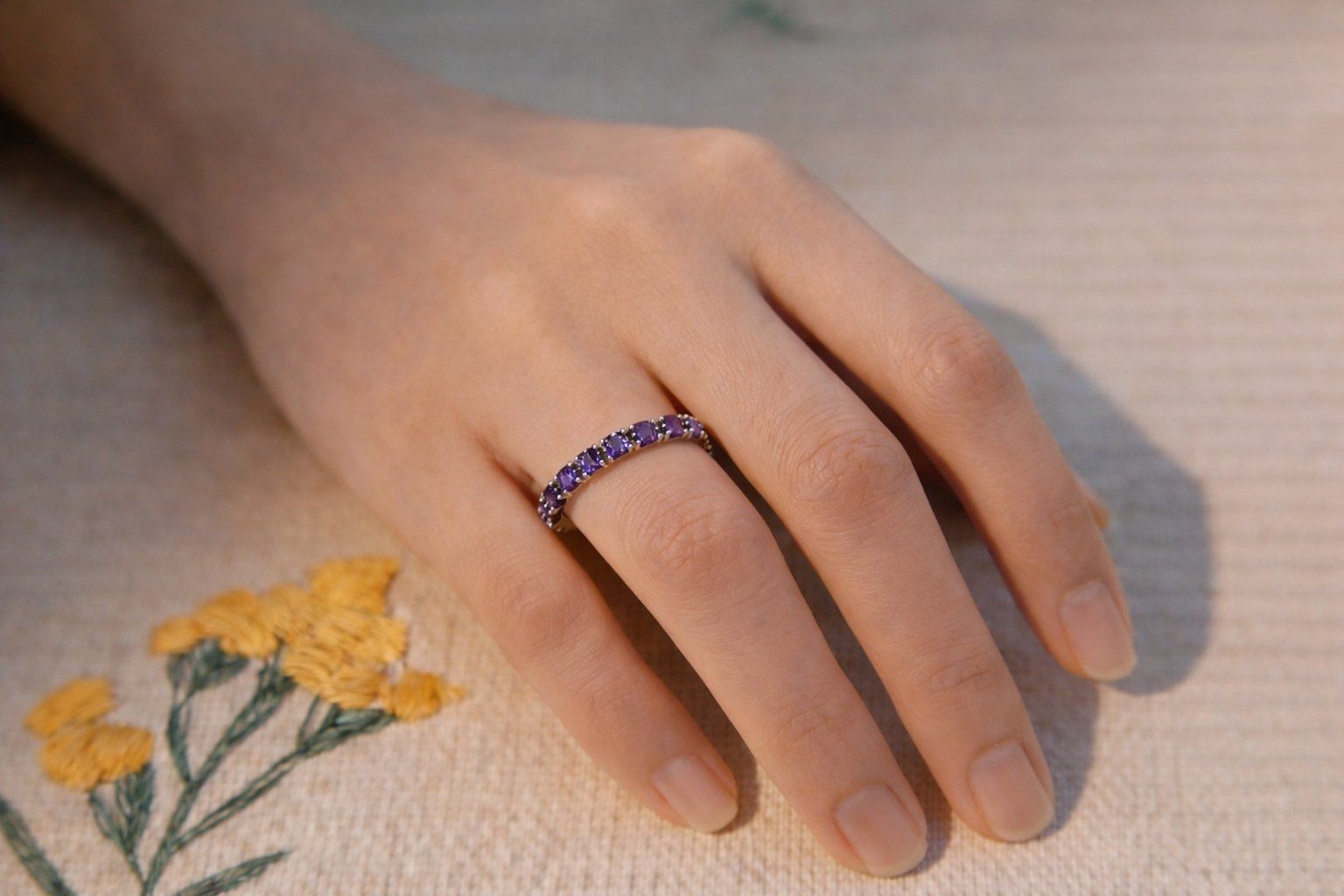 Anelli: NEW - S925 Amethyst Ring (Adjustable) – Nuovo (secondo la descrizione) da Zürich venduto da cin_wcf6 6