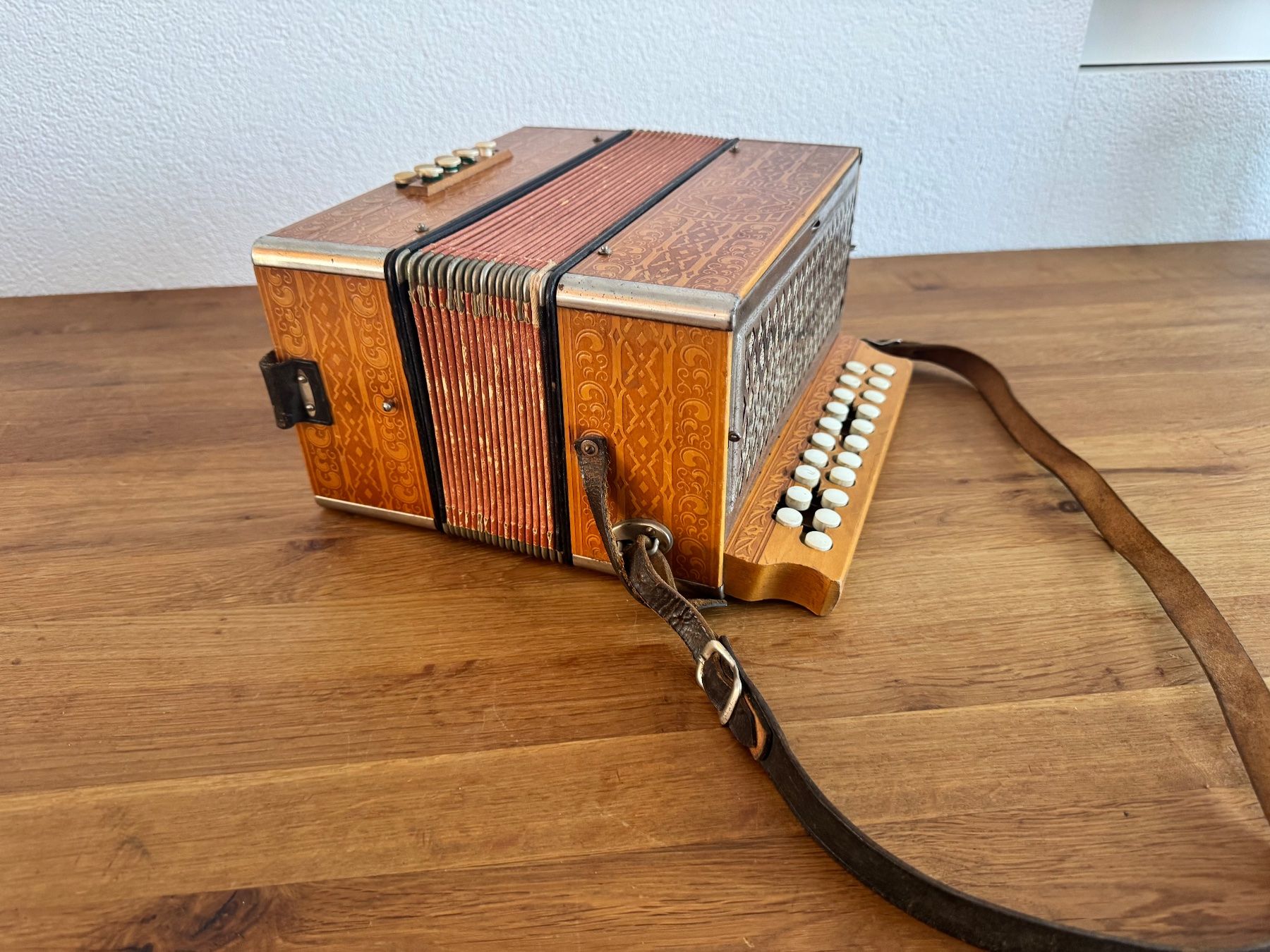 Hohner Strumenti musicali: Handharmonika diatonisch, Hohner – Usato da Frauenfeld venduto da difi67 4