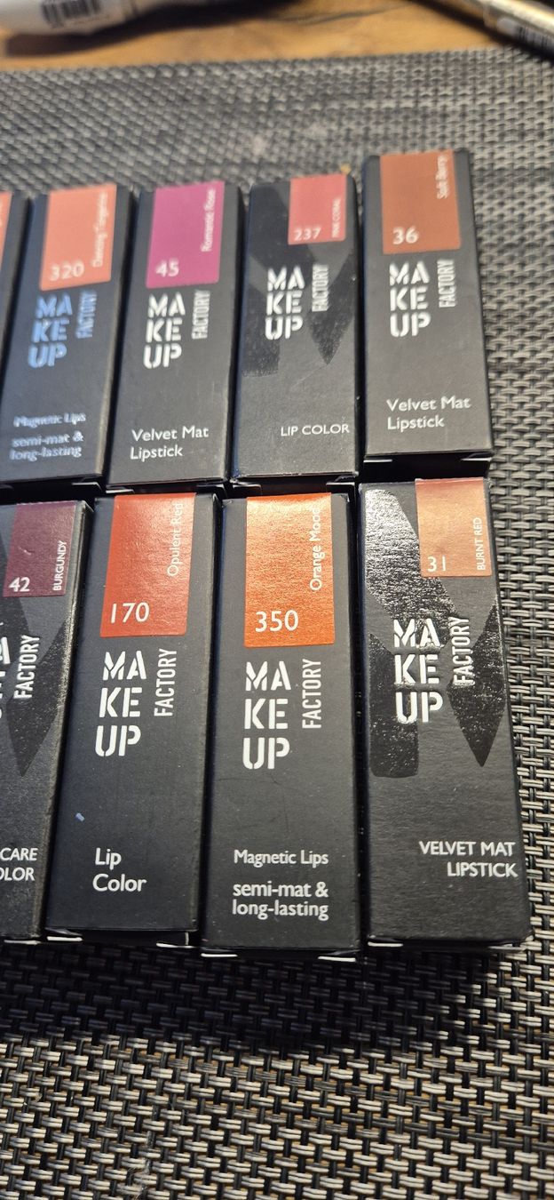 Make-up: MAKEUP FACTORY Lippenstifte 15 Stück  – Nuovo e nell'imballaggio originale da Waltenschwil venduto da jane210 2