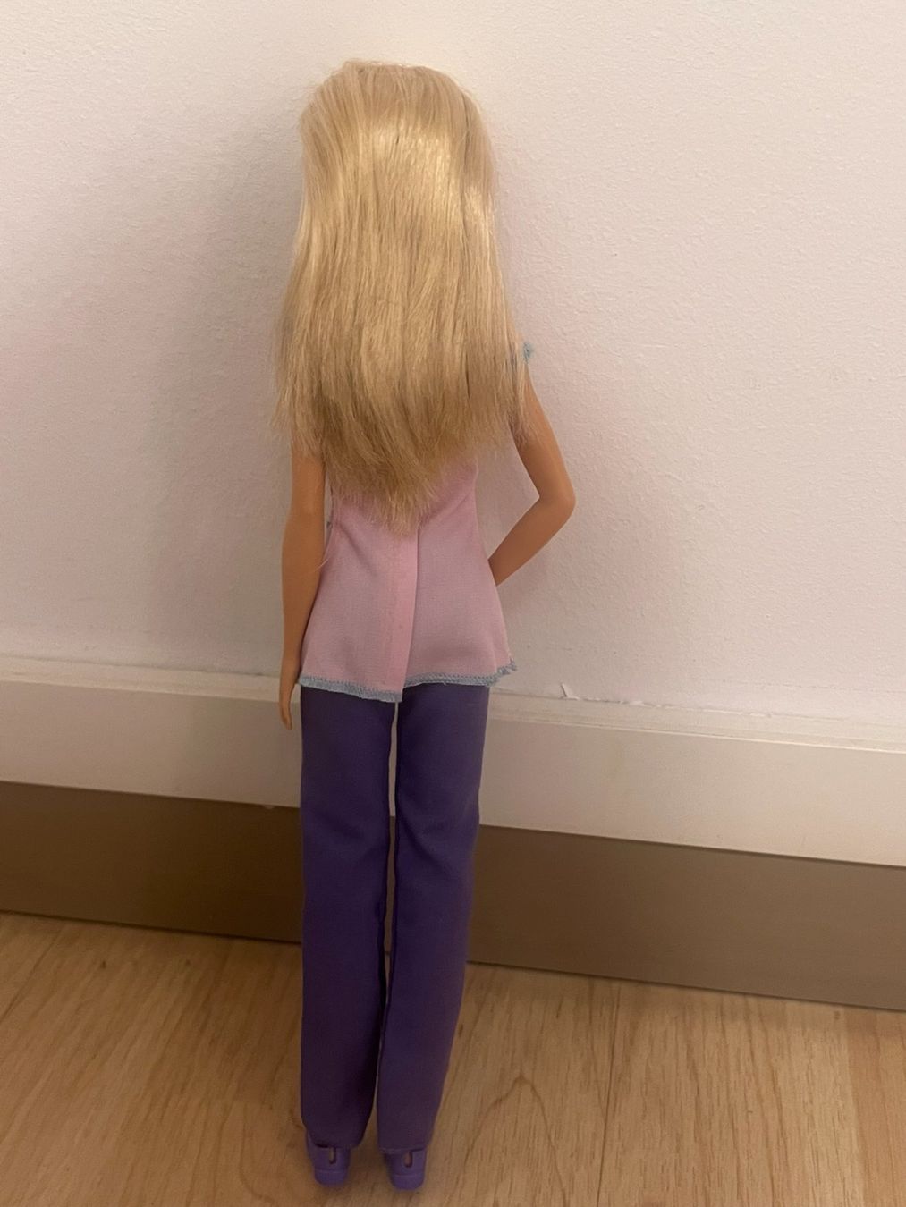 Bambole: Barbie als Ärztin #29 – Usato da Wildegg venduto da Car-Mania 2