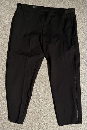 Schwarze Hose von S. Oliver Grösse 44