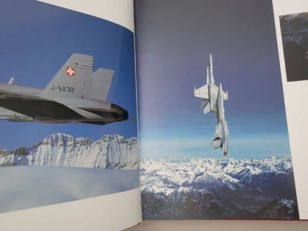Libri: Pearls of Switzerland - Luftwaffe – Usato da Chur venduto da omonia 9