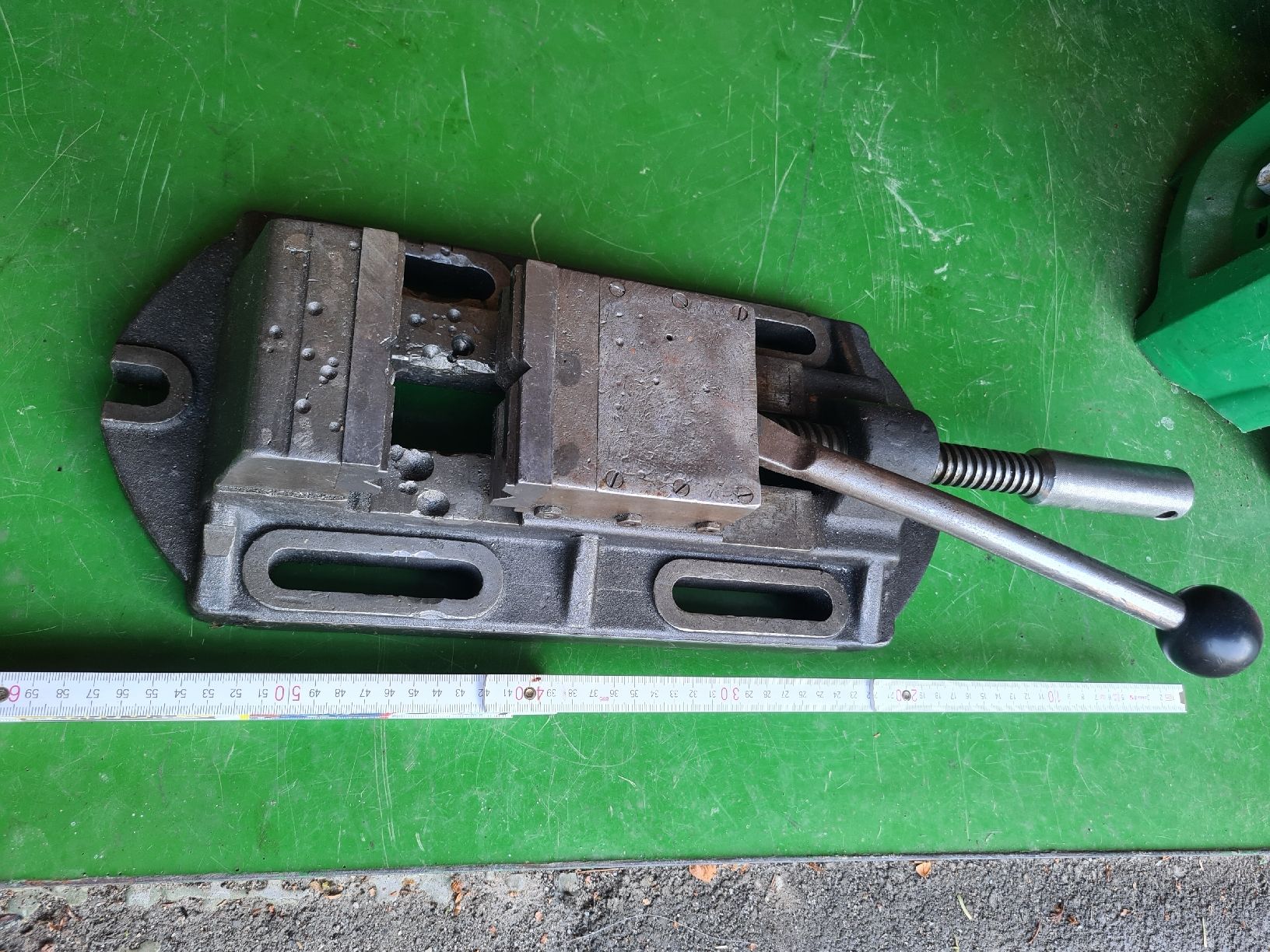 Tous les outils: Maschinenschraubstock – D'occasion à Sissach par pablum87 1