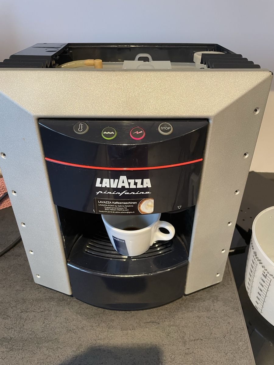 Lavazza Macchine per caffè & Macchine per espresso: Lavazza-Espressomaschine Pininfarina – Usato da Felben-Wellhausen venduto da pisa08