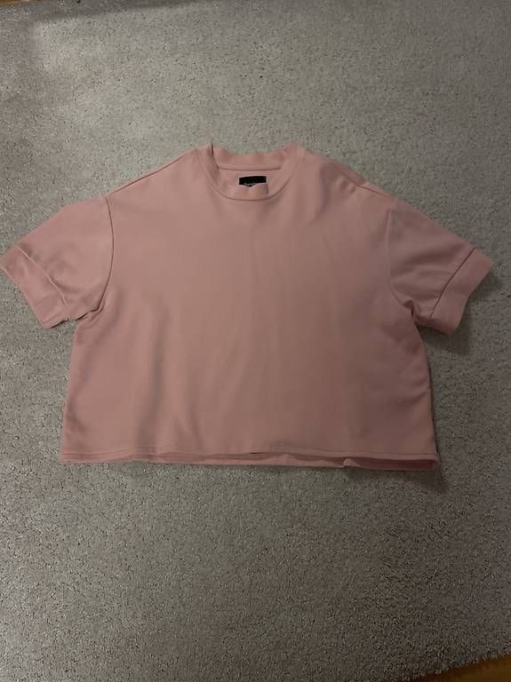 T-shirt: Rosa cropped T-shirt Gr. S – Usato da Weisslingen venduto da Fiorellin7