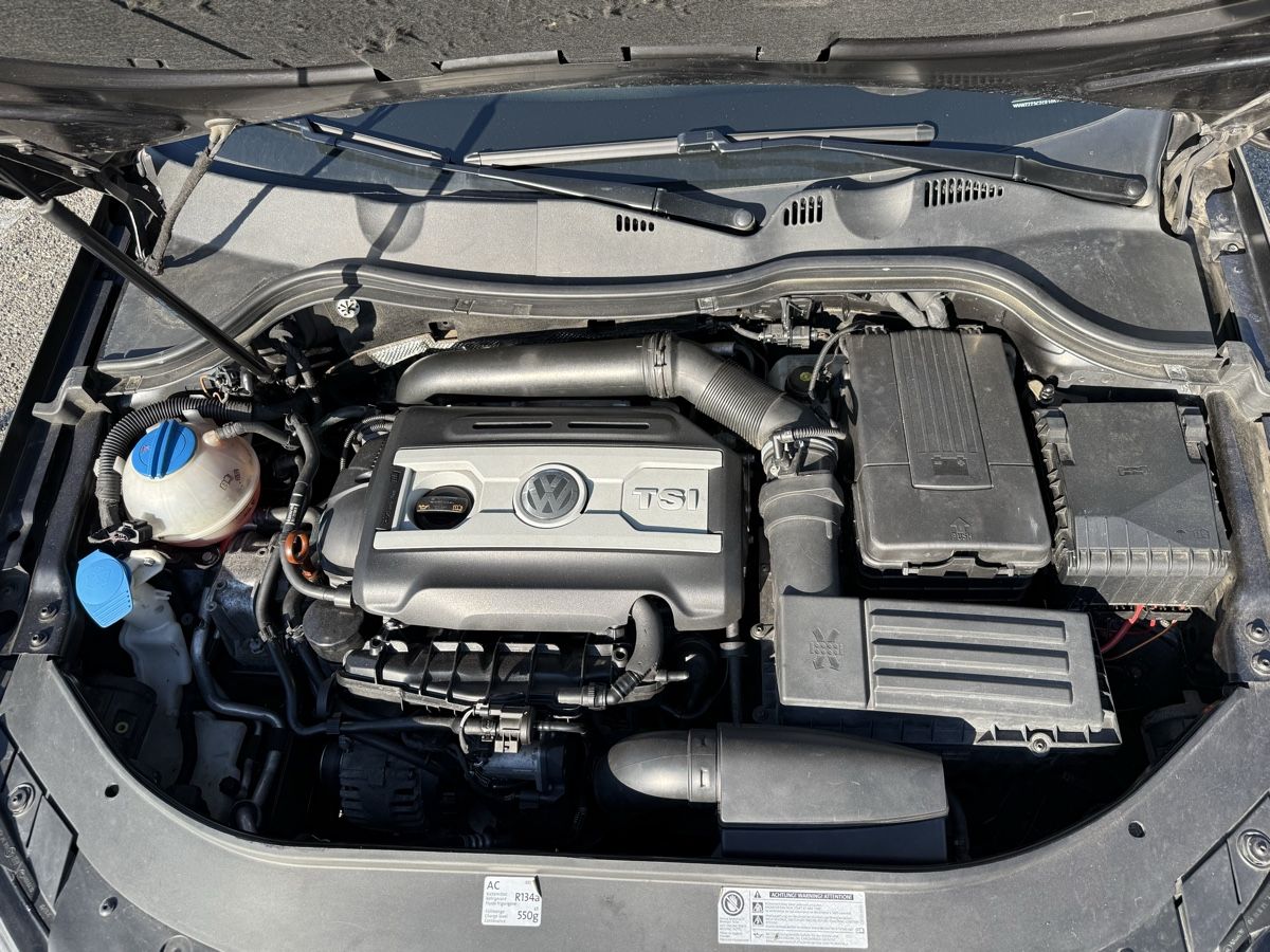 VW Automobili: VW Passat V 1.8 Benzin Automat 2012 – Usato da Menziken venduto da JJRacing 6