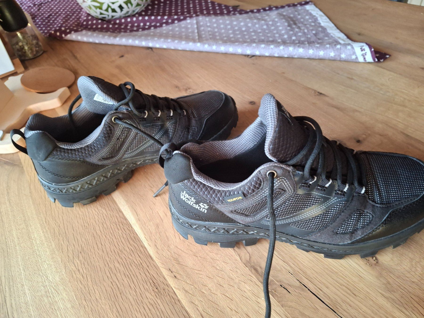 Jack Wolfskin Scarpe da donna: Jack Wolfskin Wanderschuhe Gr.40 – Usato da Sigriswil venduto da Aline_87 3