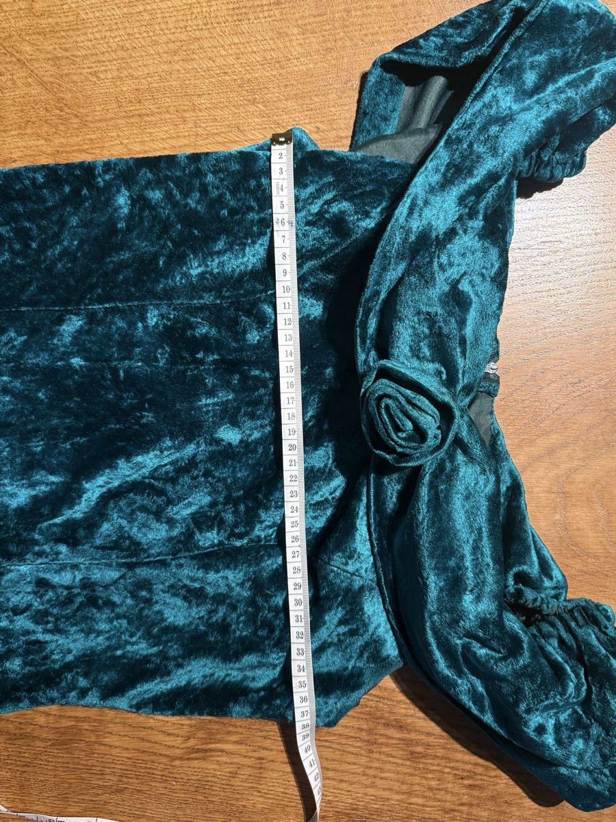 Vestiti: vintage Kleid Samt türkis Grösse 38 Schulterfrei mit Rose – Usato da Siebnen venduto da koschitoschi 3