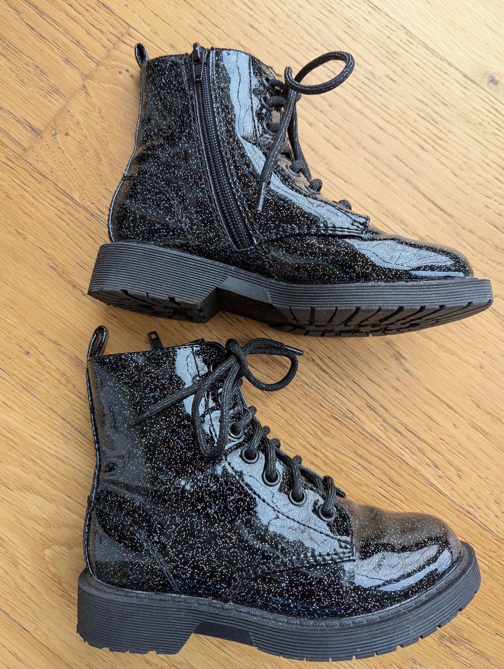 Steve Madden Scarpe per ragazze: Steve Madden Glitzer-Stiefel Grösse 31 – Usato da Wallisellen venduto da Taurusit 1
