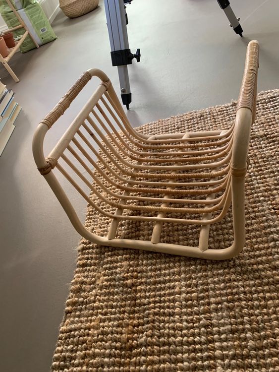 Zeitungsständer/Plattenständer aus Rattan Ikea Kaufen auf Ricardo