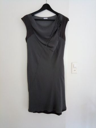 Festliches Kleid in Taupe