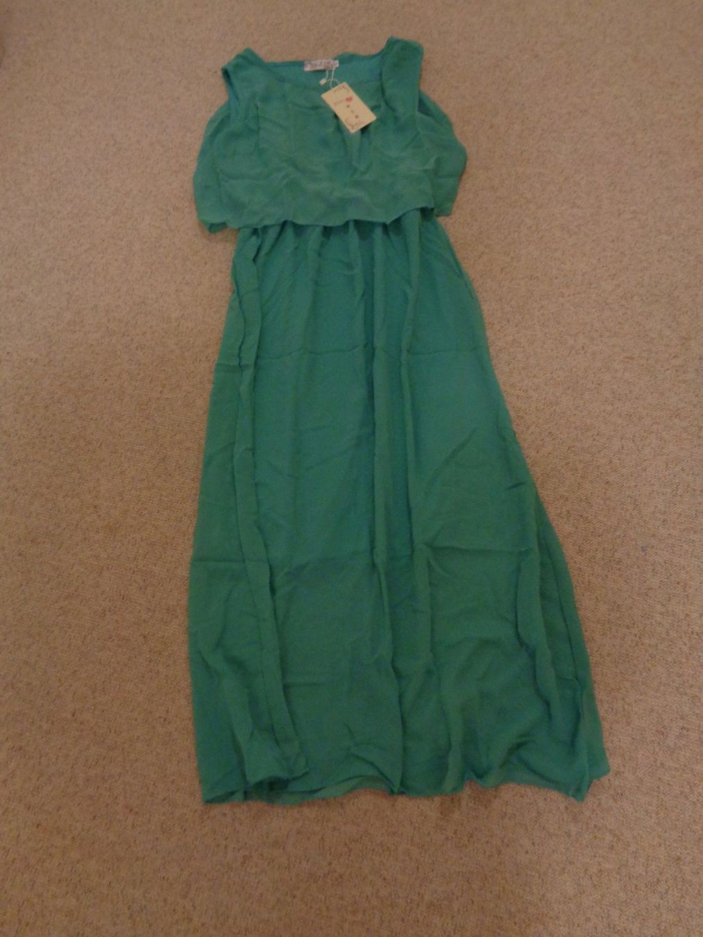 Vestiti: Feminines Kleid/Longkleid – Nuovo (secondo la descrizione) da Rothrist venduto da Mistery1