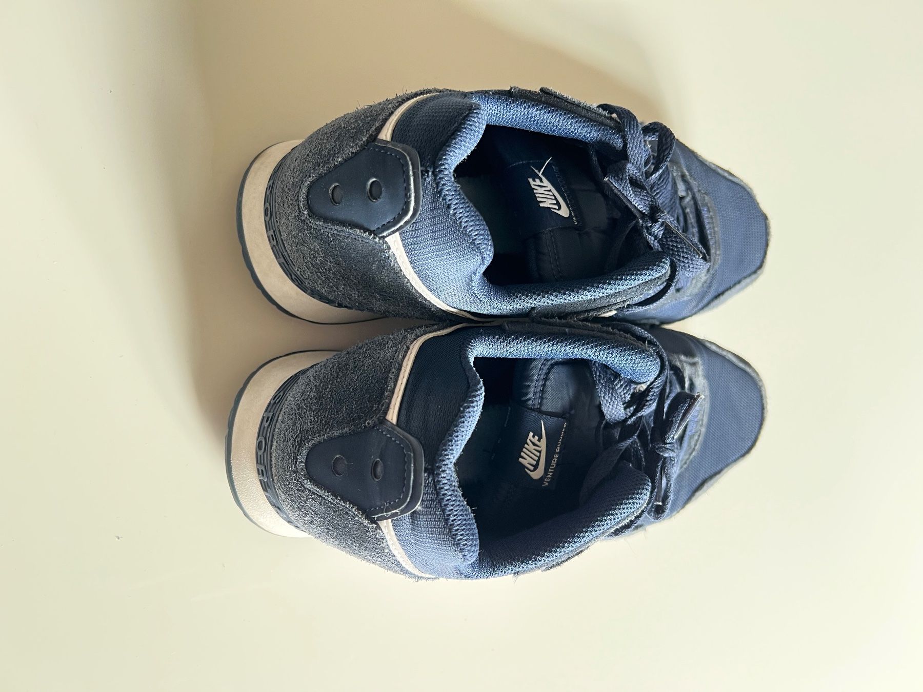 Nike Scarpe da uomo: Nike Venture Runner blue; Gr. 46 – Nuovo (secondo la descrizione) da Zürich venduto da zleoh 2