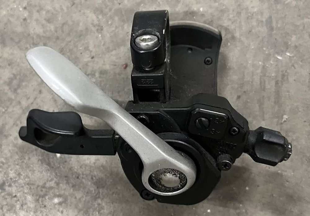 Shimano XT SL-M8000 Schalthebel L+R im Kanton Zürich