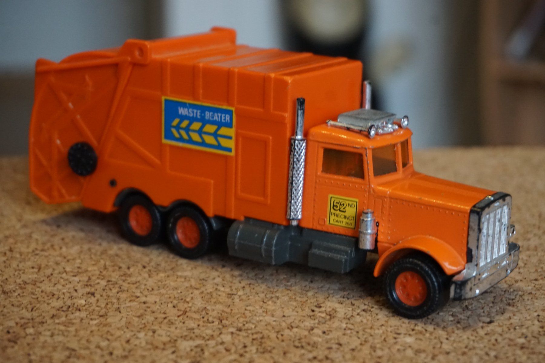 Matchbox Voitures modèles: Matchbox SK Peterbilt Kerichtwagen COOL !!!!!!!!!!!!!!!!!!!! – D'occasion à Reiden par Doppeldecker69