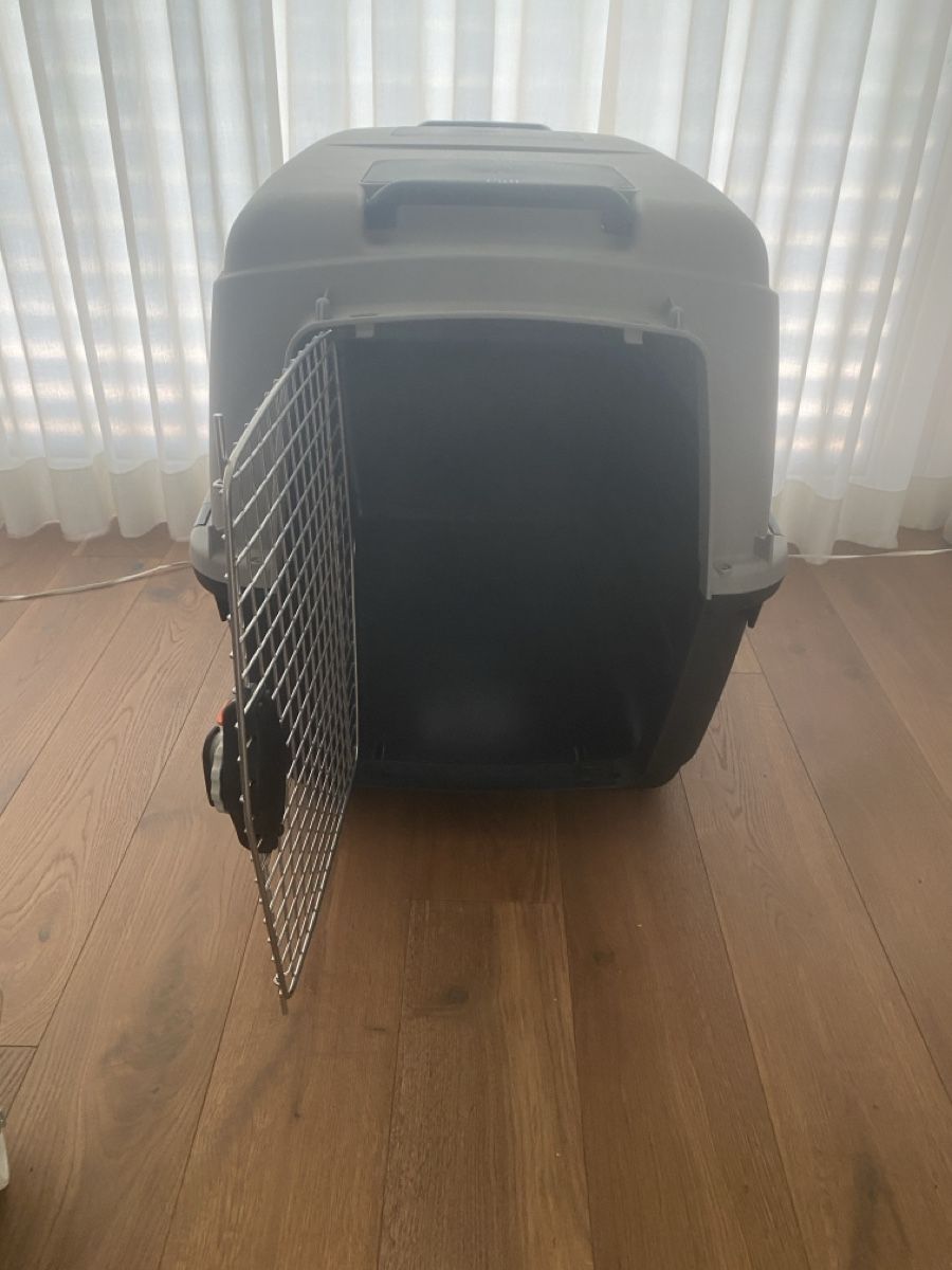 Liege- & Schlafplätze: XL Hundebox  – Gebraucht aus Oetwil an der Limmat von stephang06