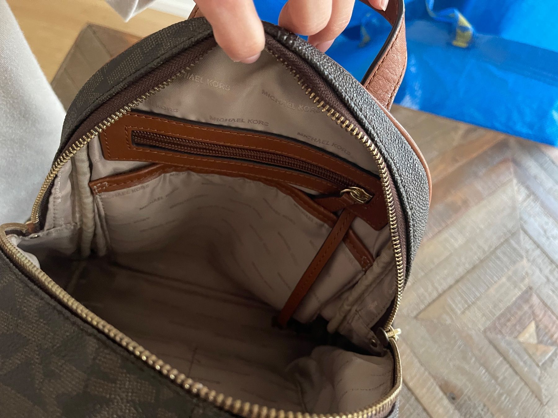 Michael Kors Zaini: MICHAEL KORS Rucksack – Usato da Adliswil venduto da jota_ 5