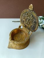 Öllampe / Diya mit Ganesha Relief – Vintage Tempellampe Indi
