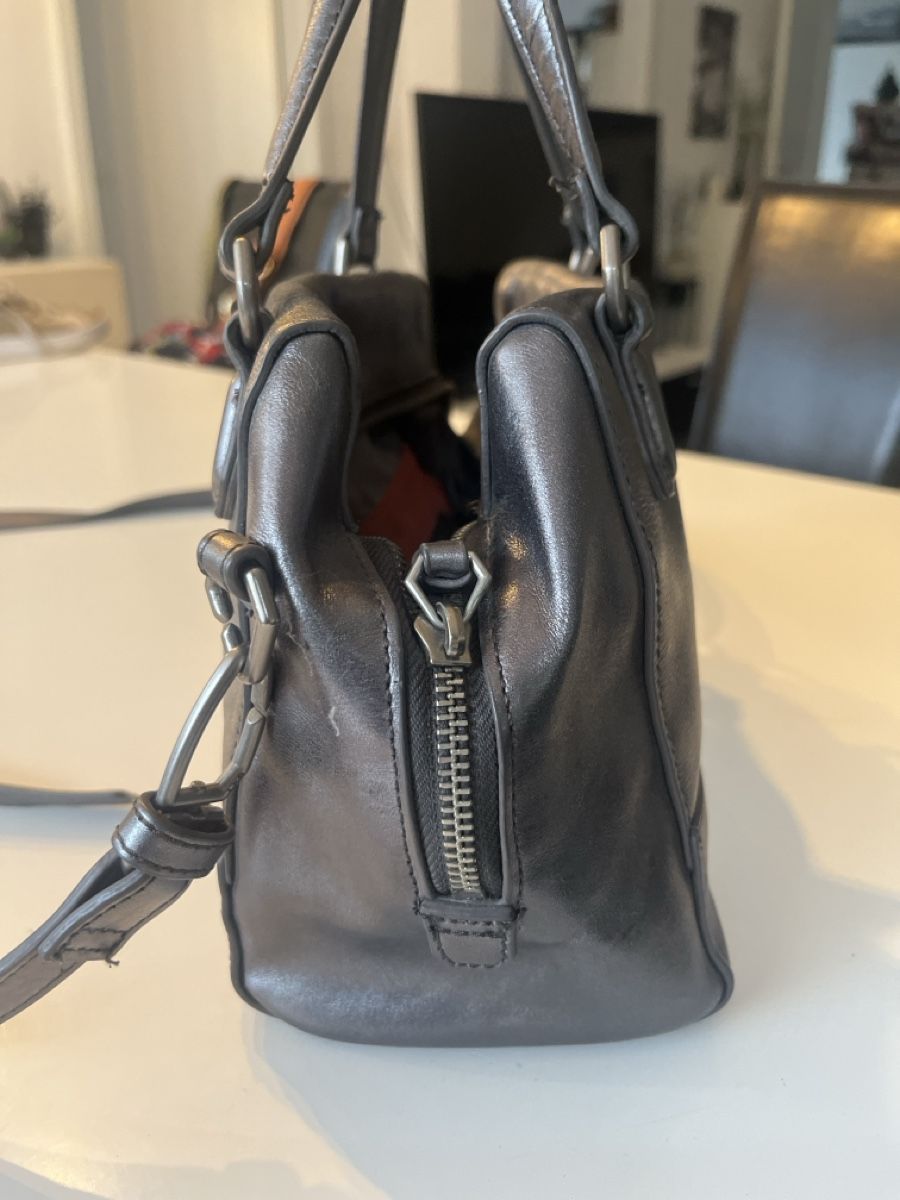 Liebeskind Borse da donna: Liebeskind Berlin Handtasche grau antrazit/ silber – Usato da Rombach venduto da kar_5kkt 3