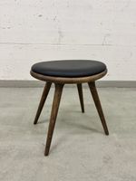 Design Hocker „Low Stool“ von Mater Design