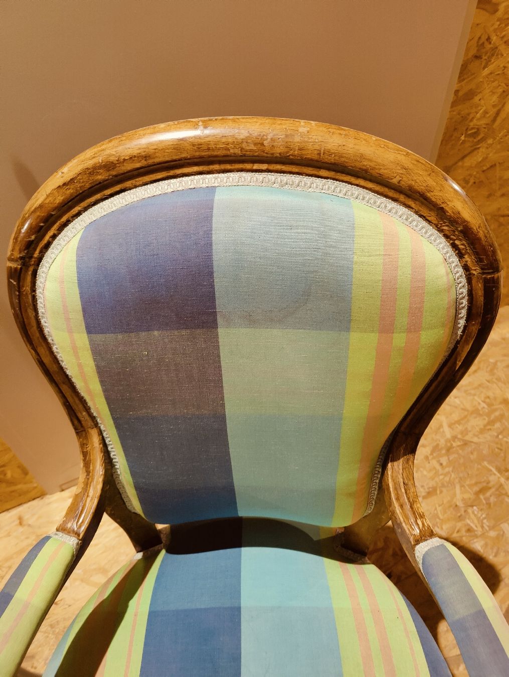 Sessel: Vintage Sitzgruppe: 3 Sessel & Tisch – Neu (gemäss Beschreibung) aus Menznau von jul_l5bd 4