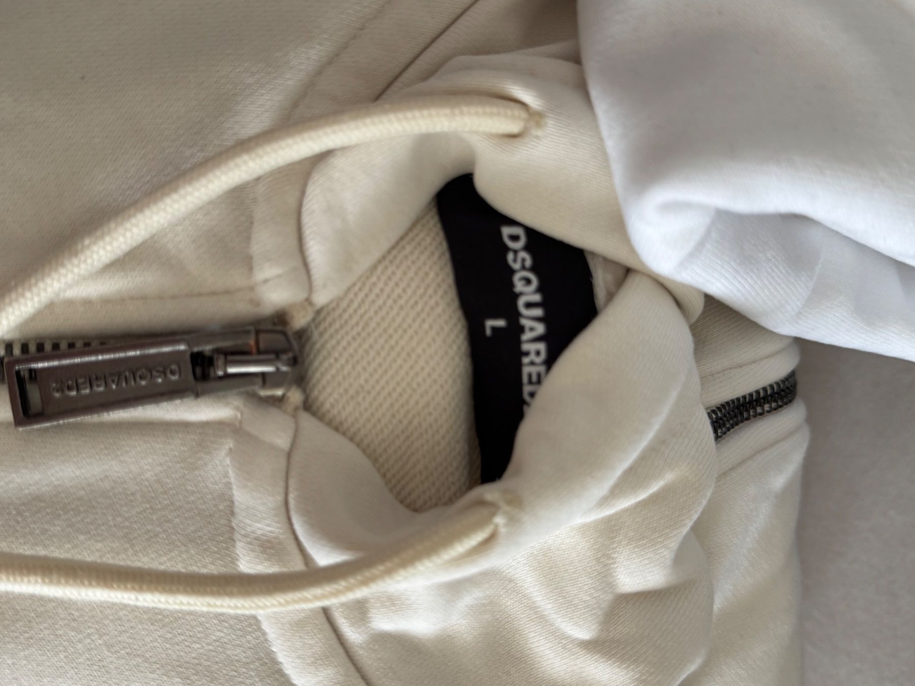 Kleiderpakete: Pullover und Jacken – Gebraucht aus Altishofen von N.97 3