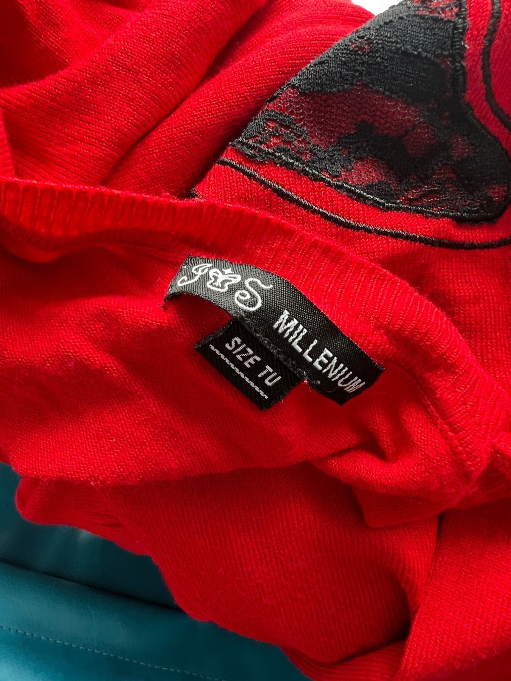 Gilet & Giacche senza maniche: Red vest with butterfly - TU / 1 size – Nuovo (secondo la descrizione) da Cama venduto da UnleashdByAna 3