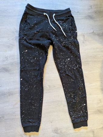 Coole Jogginghose von Supply&Demand, Grösse 38-40