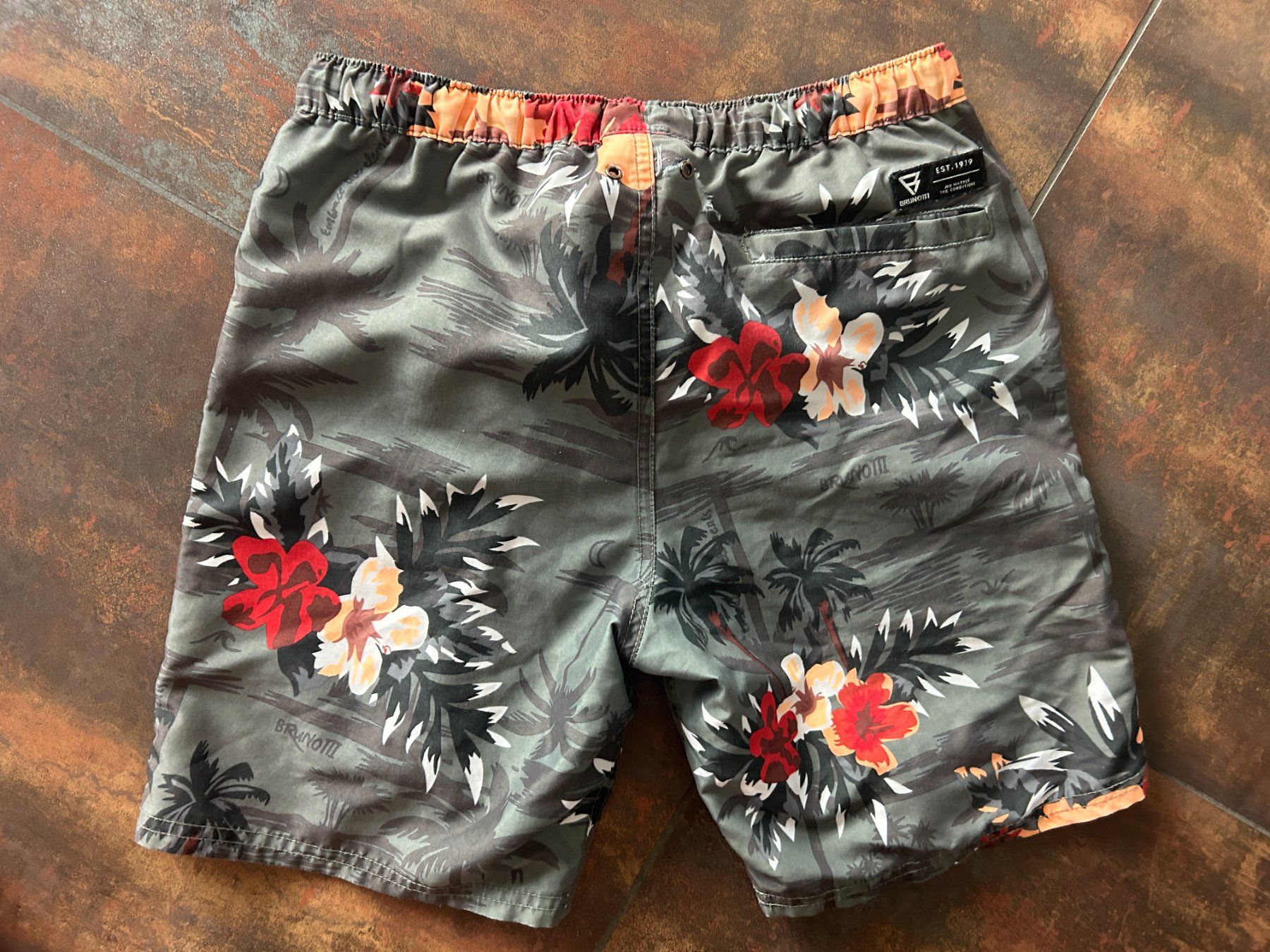 Brunotti Hosen: coole Badeshorts Brunotti – Gebraucht aus Abtwil SG von Elocin0815 1