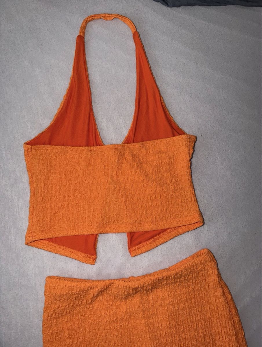 Shein Lots de vêtements: Oranges Zweiteler Set – Neuf (Voir description) à Oftringen par soraia.i 2